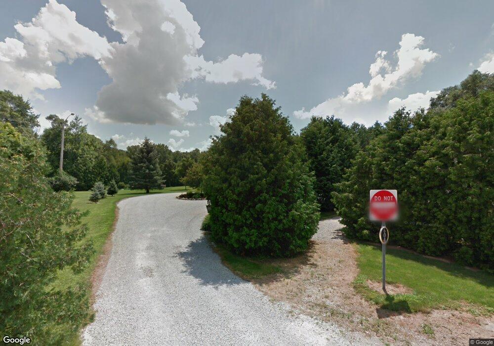 604 Pleasant Acres Dr, Nappanee, IN 46550 - photo 1