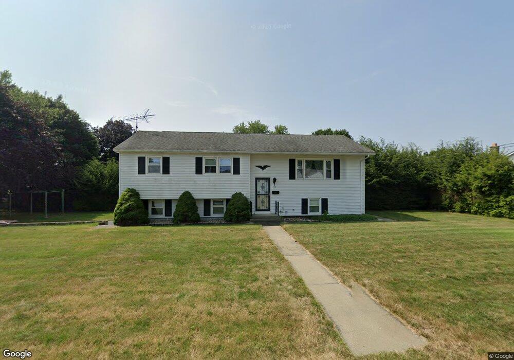 112 Paulding Rd, Ludlow, MA 01056 - photo 1