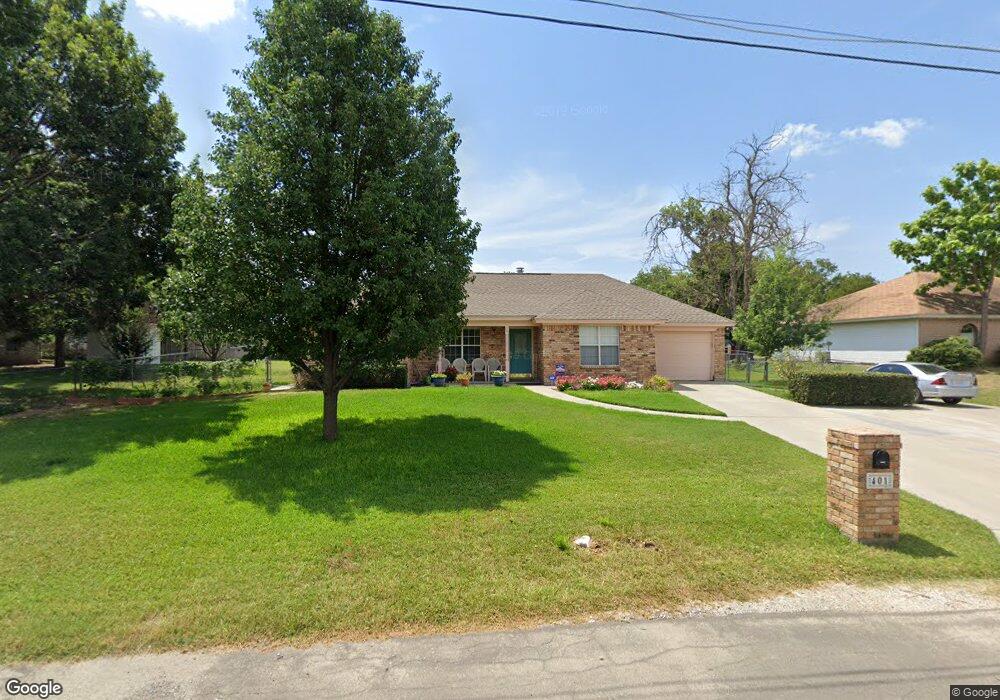 401 W Ash St, Decatur, TX 76234 - photo 1