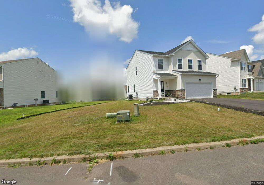 406 Mitchell Ave, Mountain Top, PA 18707 - photo 1