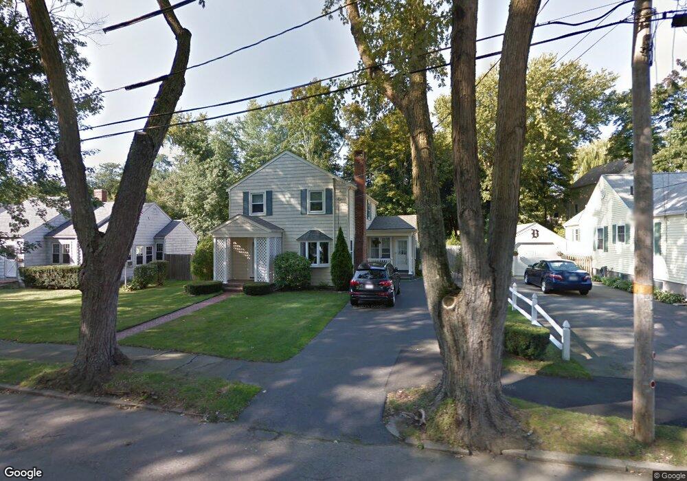 7 Loris Rd, Danvers, MA 01923 - photo 1