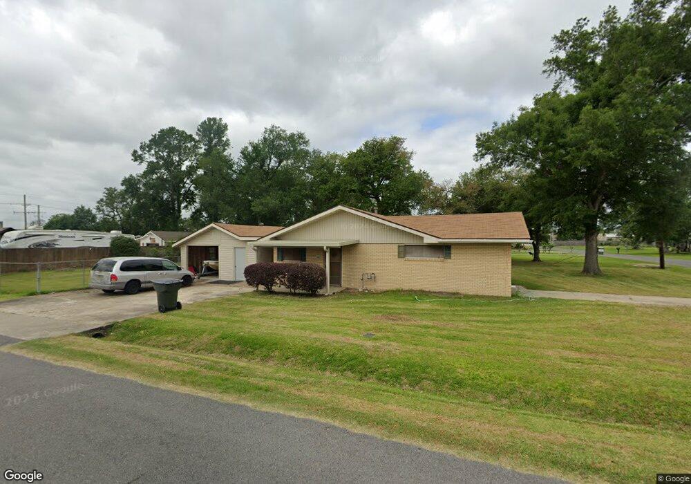 1701 Charles Dr, Lake Charles, LA 70605 - photo 1
