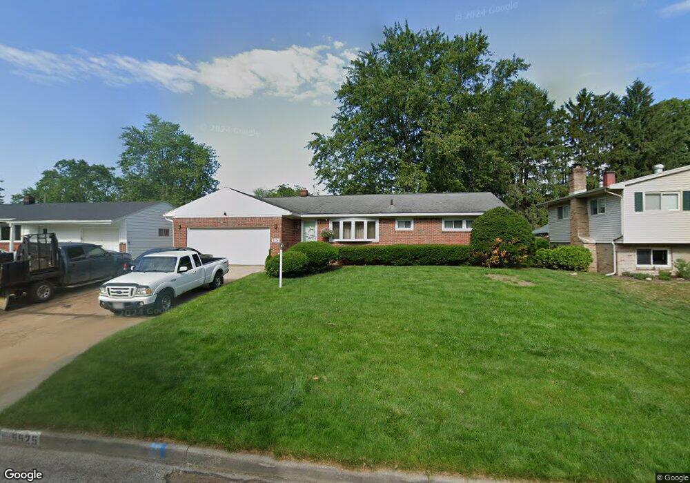 5525 E Rowland Rd, Toledo, OH 43613 - photo 1