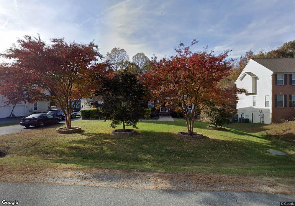 10404 Rolling Ridge Dr, Spotsylvania, VA 22553 - photo 1