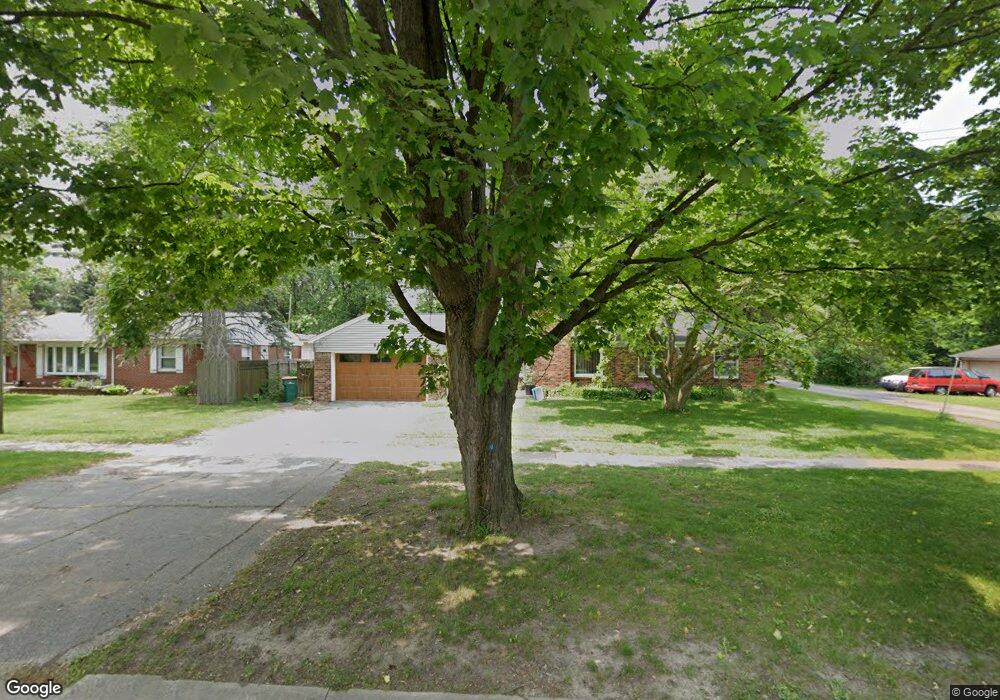 509 N Mckinley Rd, Flushing, MI 48433 - photo 1