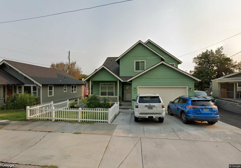 117 W 8th St, the Dalles, OR 97058 - photo 1