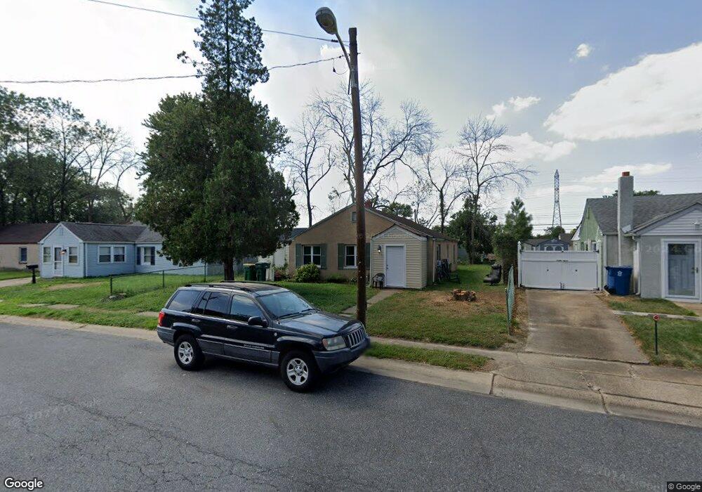 313 Howell Dr, New Castle, DE 19720 - photo 1