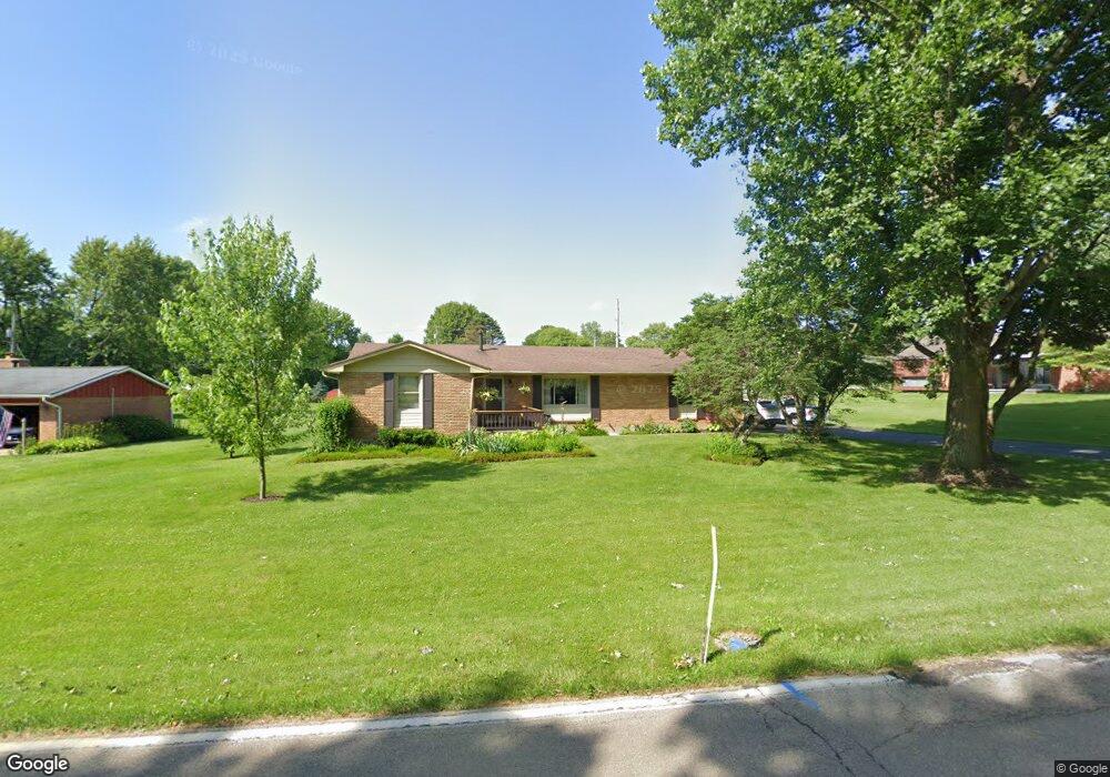 752 Kinsey Rd, Xenia, OH 45385 - photo 1