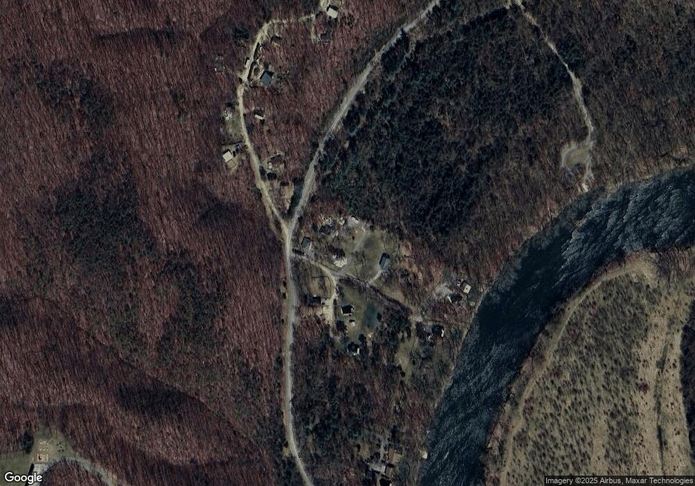 127 Fishermans Ln, Luray, VA 22835 - photo 1