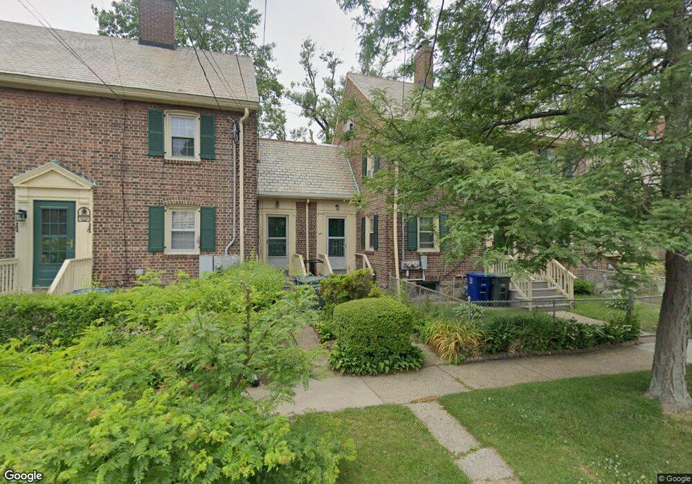 155 Alsace St unit 155, Bridgeport, CT 06604 - photo 1