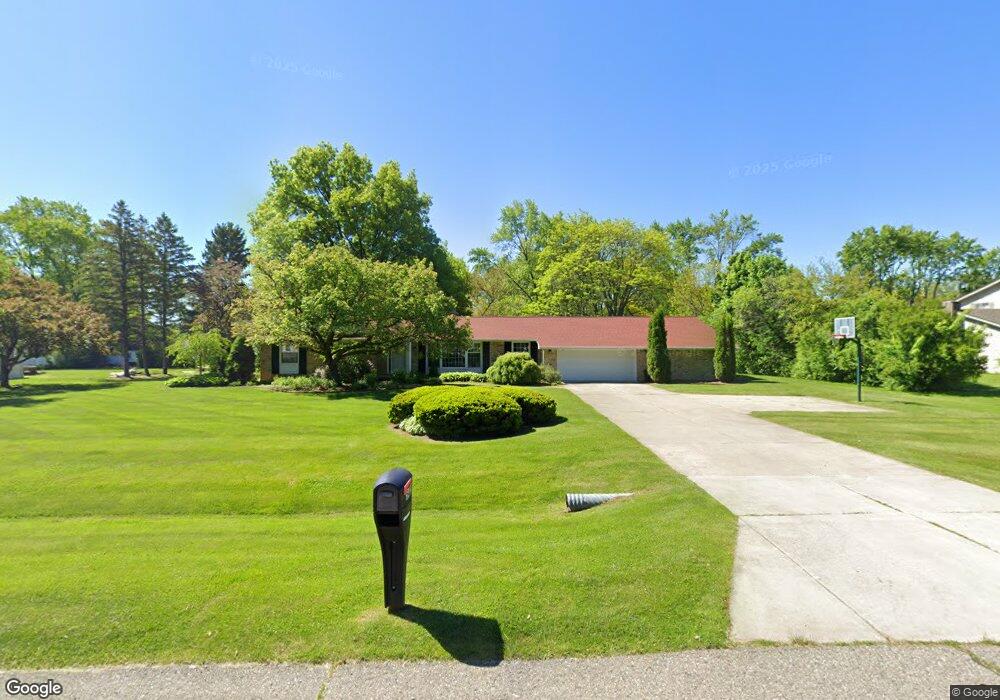 5477 Fernwood Dr, Flint, MI 48532 - photo 1