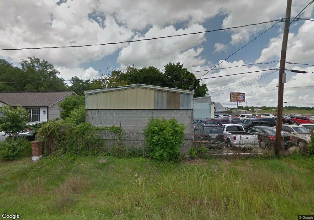 3012 S Main St, Brookside Vl, TX 77581 - photo 1