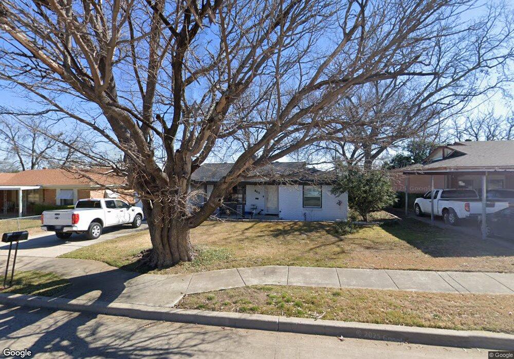 863 Perry Dr, Fort Worth, TX 76108 - photo 1