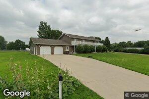 215 Dean Ave, Jasper, MN 56144