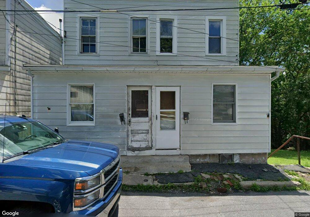 258 W Howard Ave, Coaldale, PA 18218 - photo 1