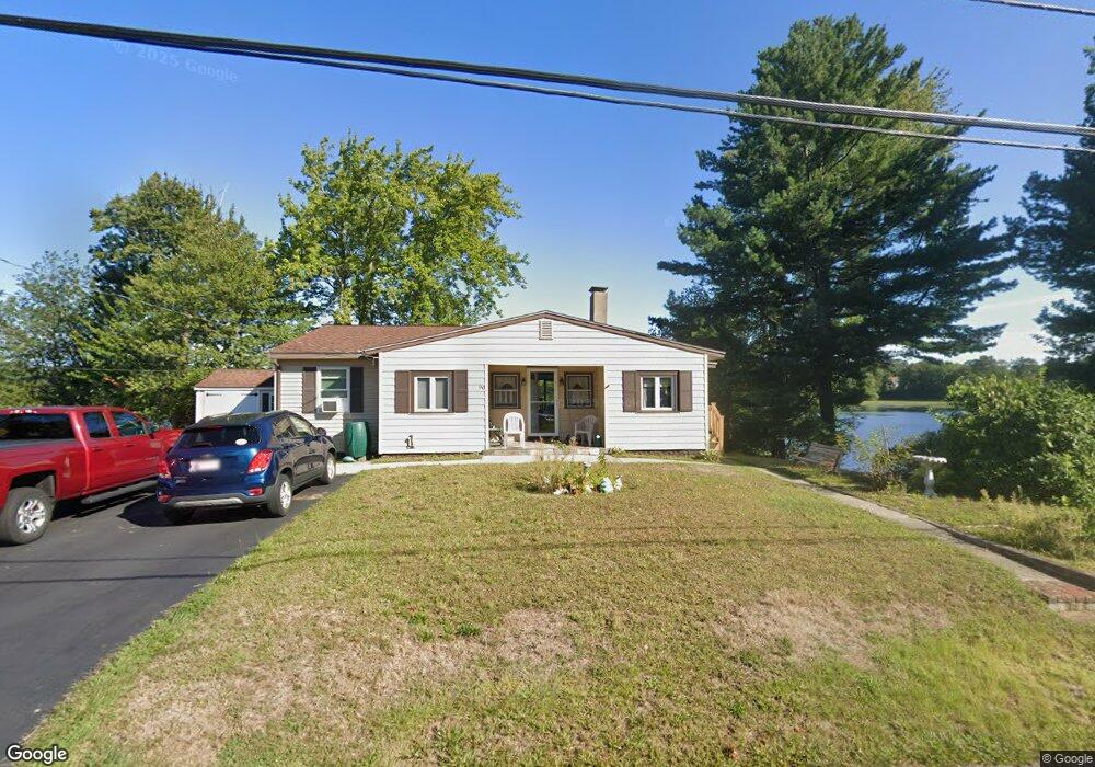 90 Lake Shore Dr, East Weymouth, MA 02189 - photo 1