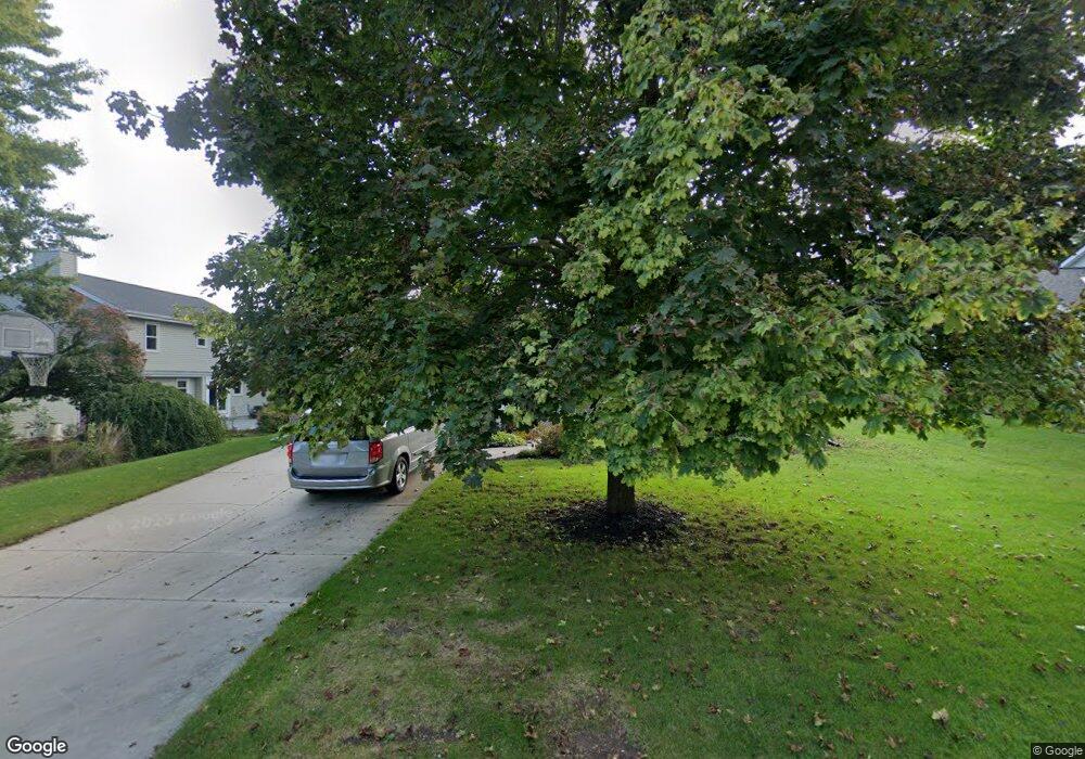 W154N7748 Pheasant Ln, Menomonee Falls, WI 53051 - photo 1