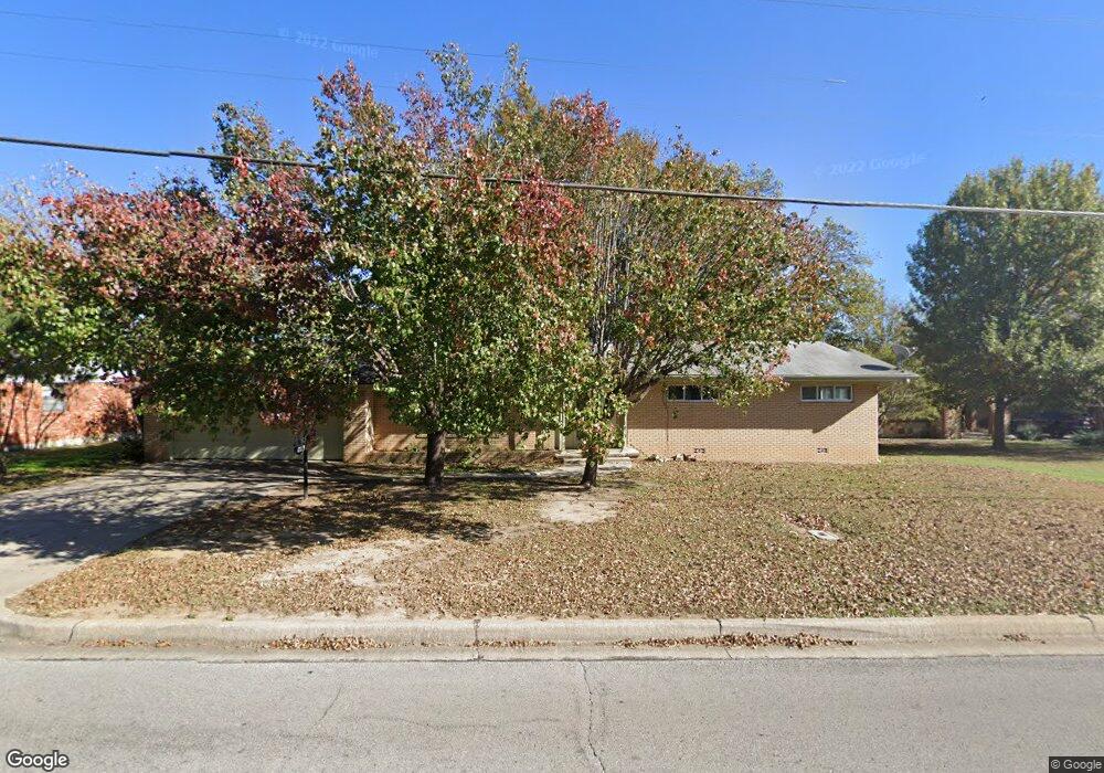 1106 Sunset Dr SW, Ardmore, OK 73401 - photo 1