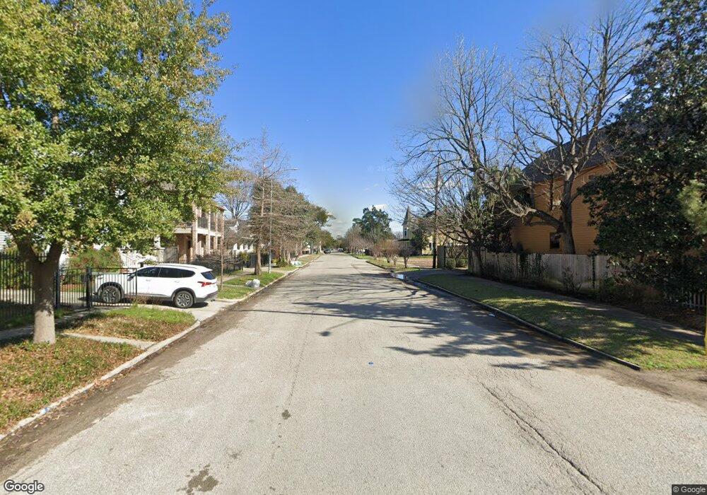 00000000 Lawrence St, Houston, TX 77008 - photo 1
