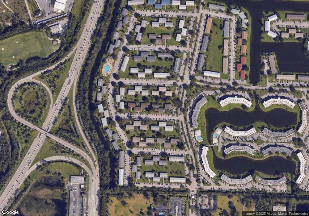 340 Windsor O unit 340, West Palm Beach, FL 33417 - photo 1