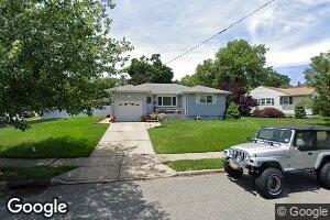 50 J F Kennedy Dr, Milltown, NJ 08850