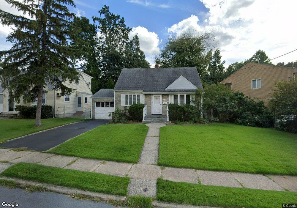 147 Locust Dr, Union, NJ 07083 - photo 1