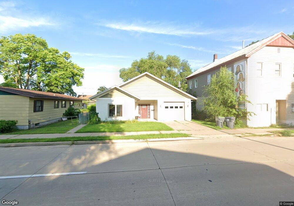 1320 4th St S, La Crosse, WI 54601 - photo 1