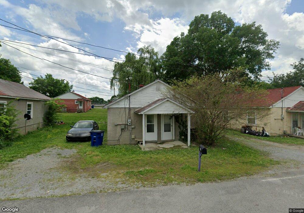 135 Chockley St, Shelbyville, TN 37160 - photo 1