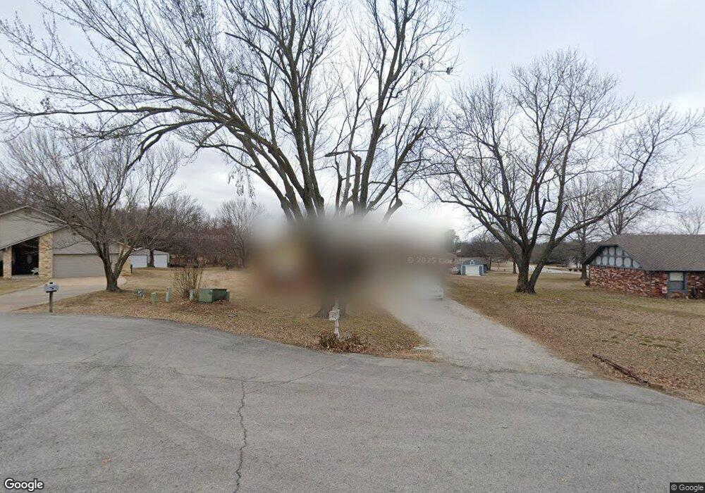 820 Laurel Oaks Cir, Sapulpa, OK 74066 - photo 1