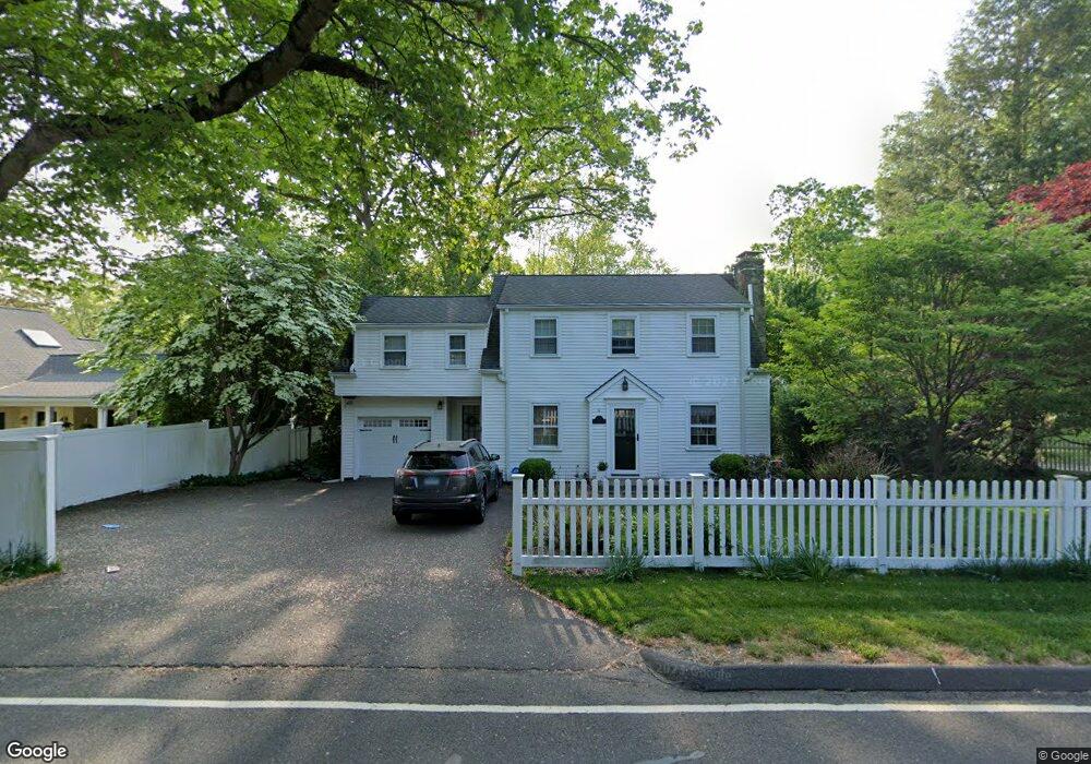 124 Booth Hill Rd, Trumbull, CT 06611 - photo 1