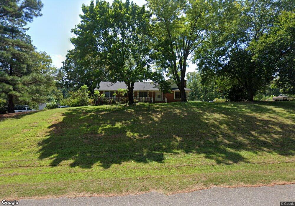 120 Woodland Rd, Williamsburg, VA 23188 - photo 1