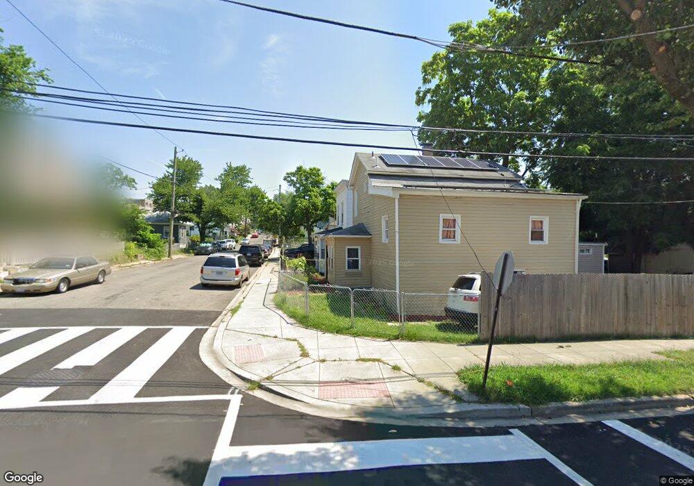 5431 Hunt Place NE, Washington, DC 20019 - photo 1