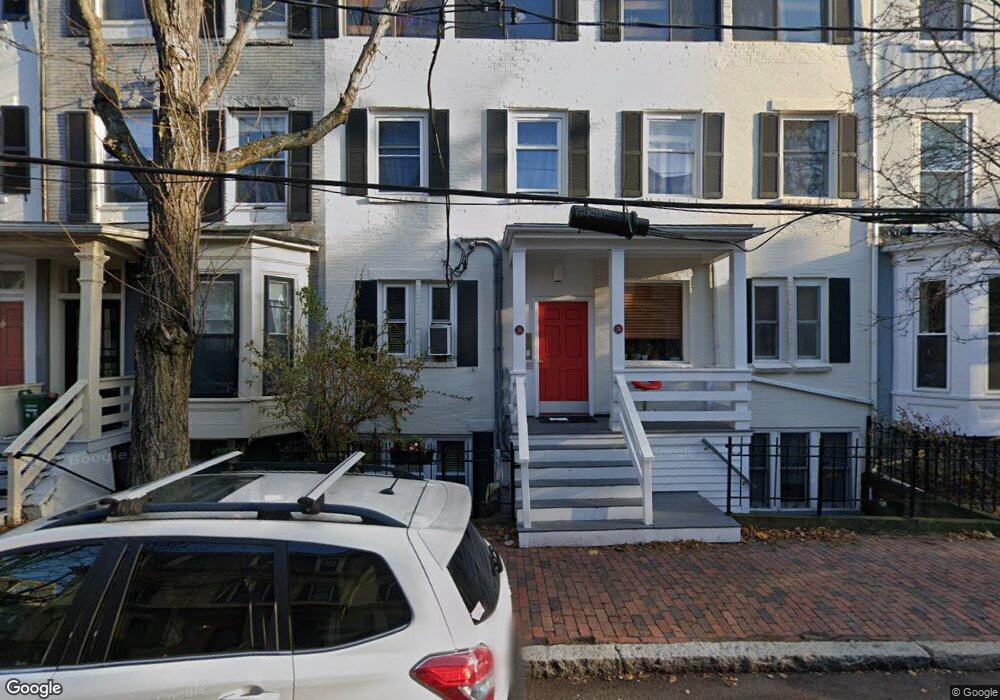 36 Bigelow St unit 5    34-36, Cambridge, MA 02139 - photo 1