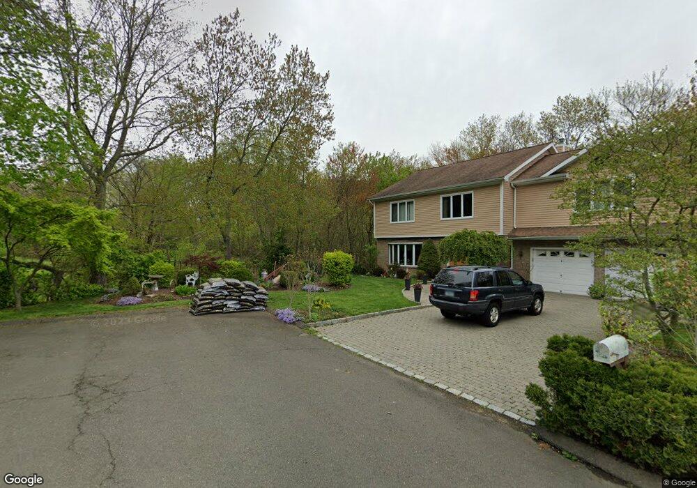 30 Preston Dr, Stratford, CT 06614 - photo 1