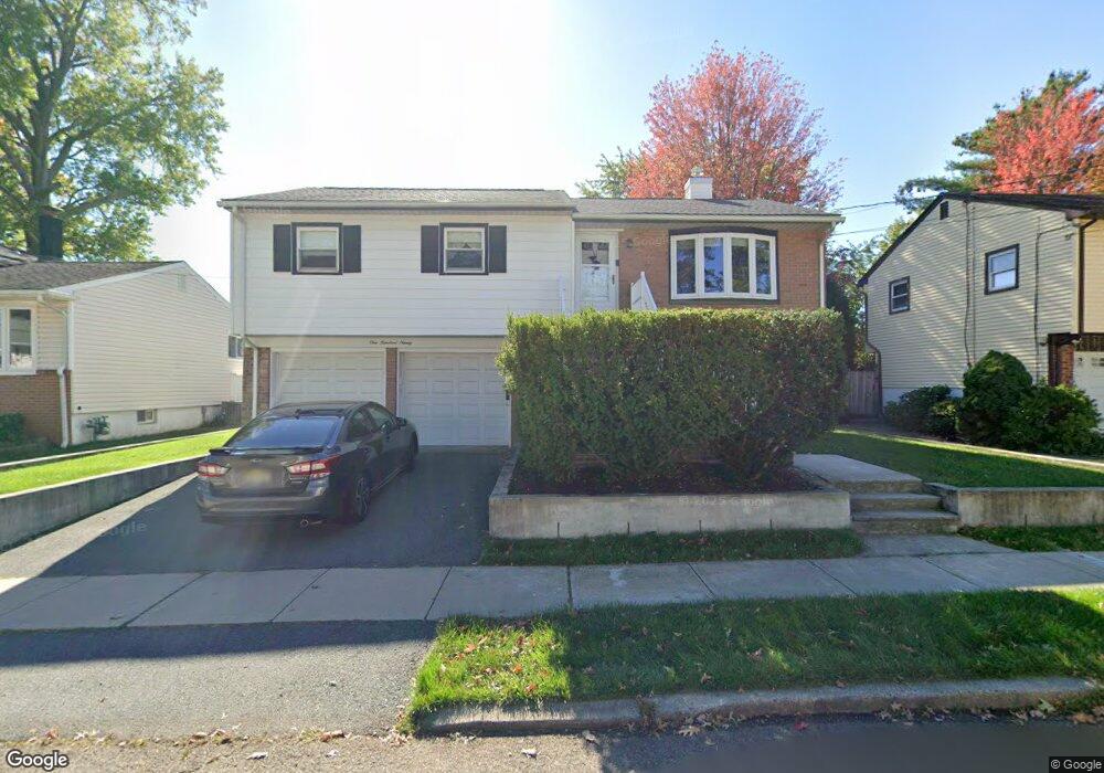 190 E Louis Place, Iselin, NJ 08830 - photo 1