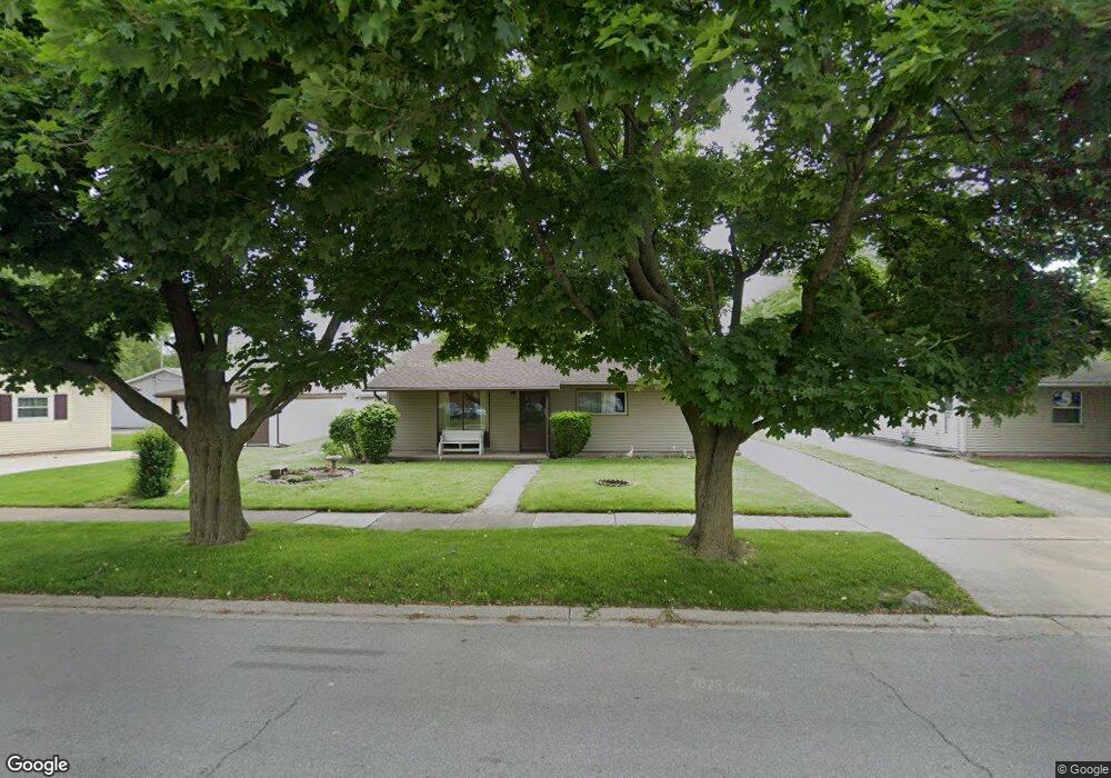 8211 5th St, Highland, IN 46322 - photo 1