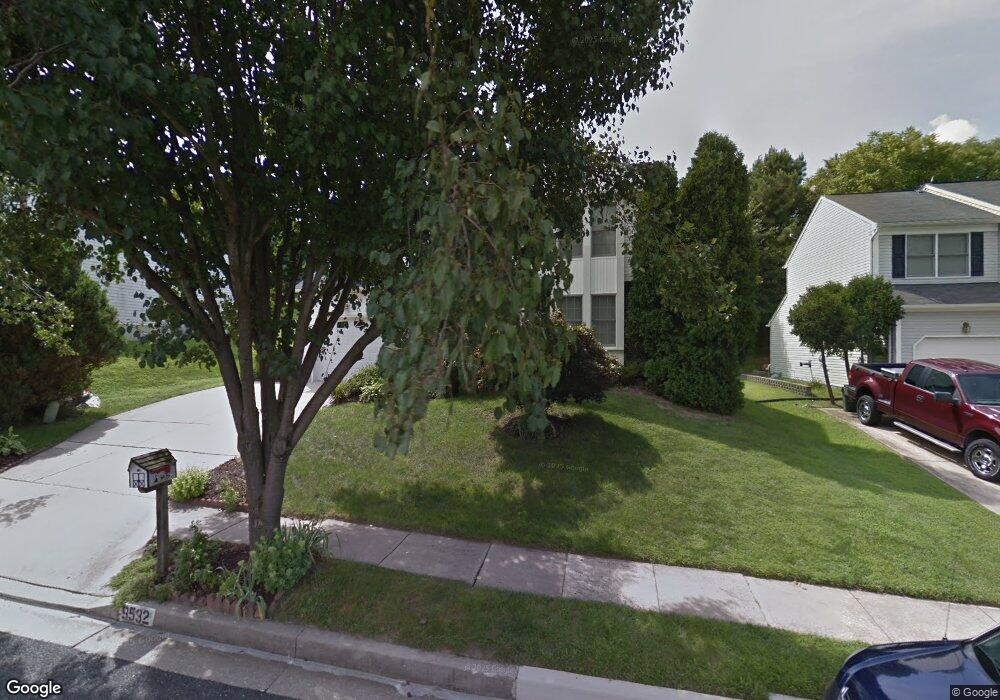 9532 Hallhurst Rd, Nottingham, MD 21236 - photo 1