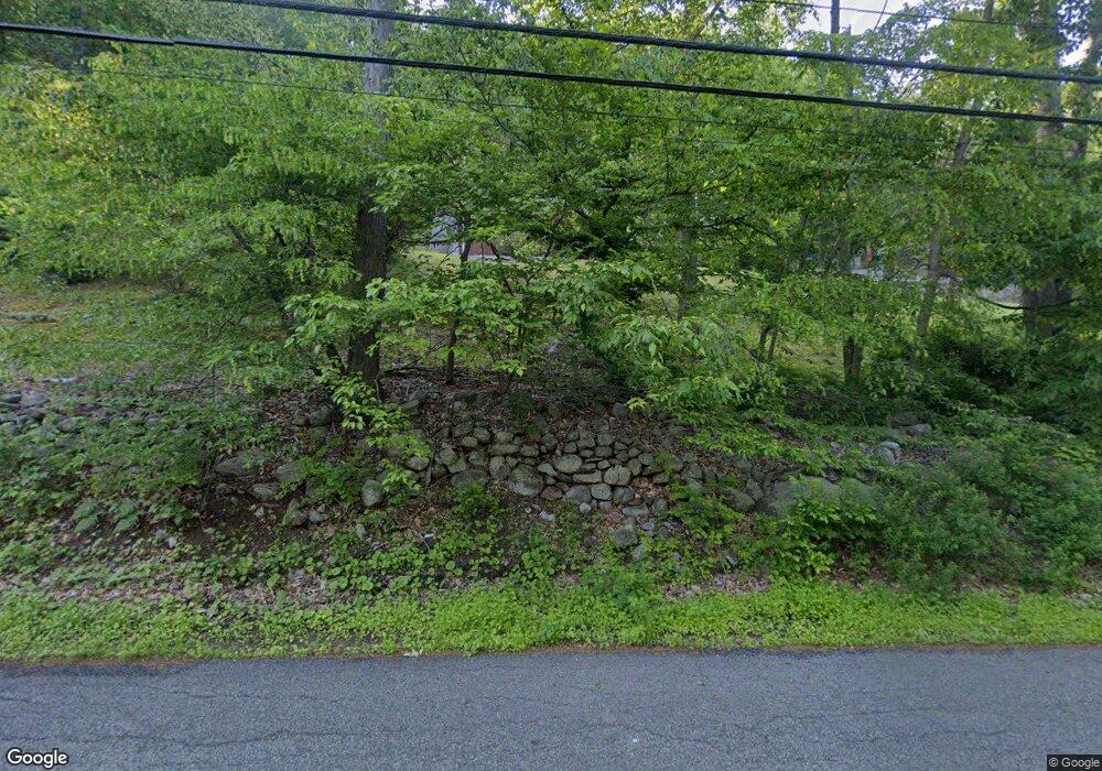 102 Bell Hollow Rd, Putnam Valley, NY 10579 - photo 1