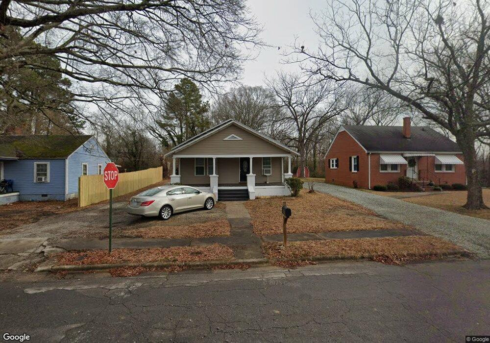 302 Coleman St, Oxford, NC 27565 - photo 1