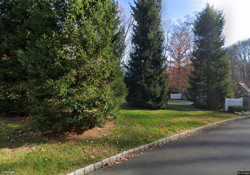 89 Suzie Dr, Newtown, CT 06470 - photo 1