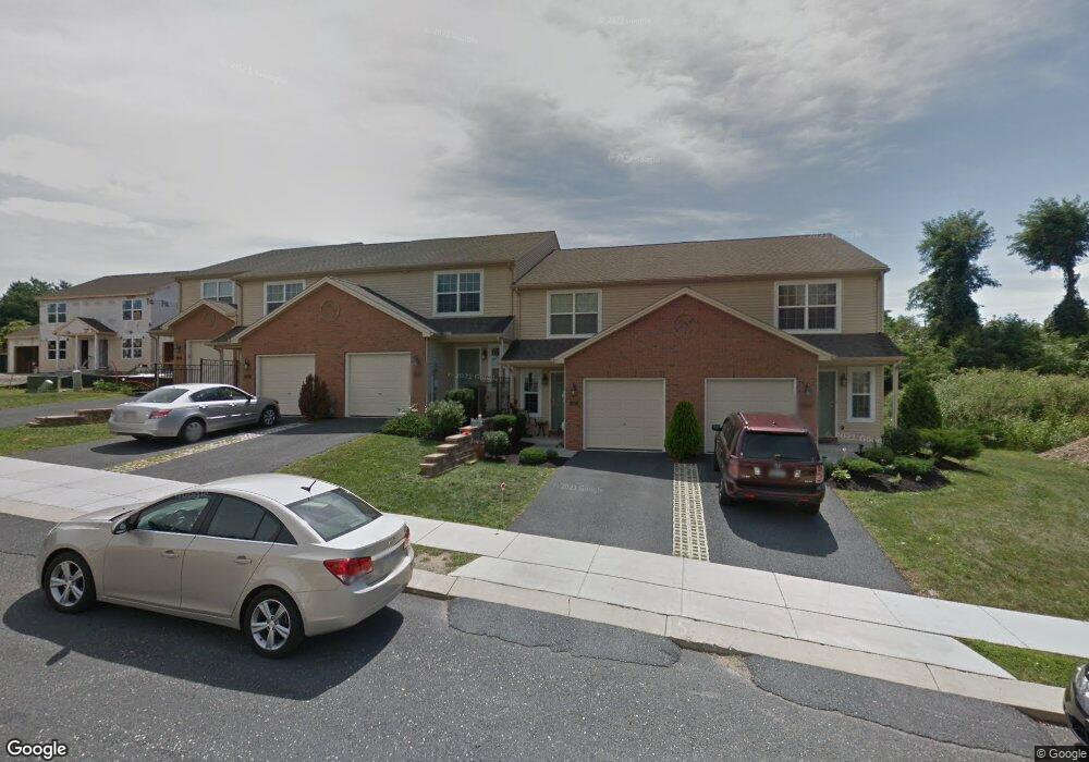 508 Dakemich Ct, Enola, PA 17025 - photo 1