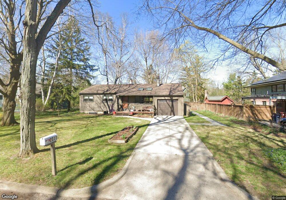 2011 Delafield Dr, Ann Arbor, MI 48105 - photo 1