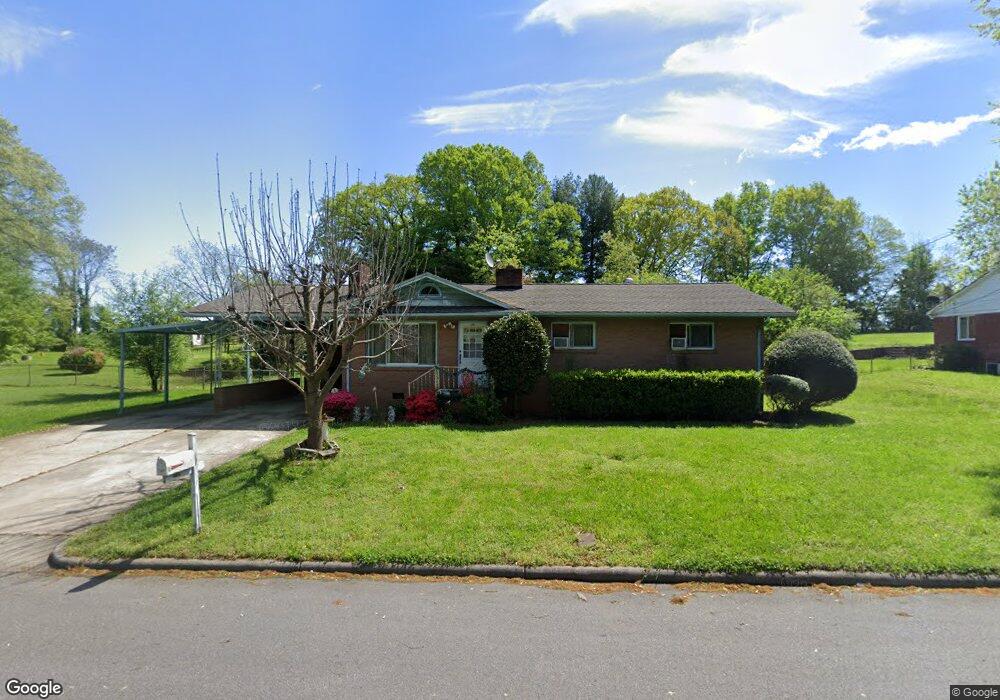 1133 Fox Ave, Statesville, NC 28677 - photo 1