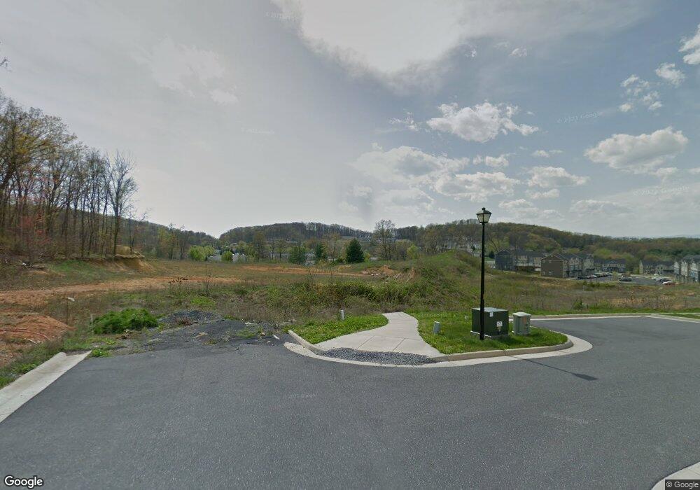 2215 Deyerle Ave, Harrisonburg, VA 22801 - photo 1