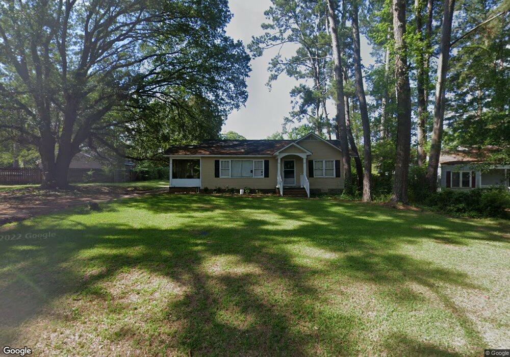 1402 11th Ave, Albany, GA 31707 - photo 1