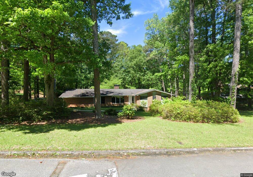 5537 Leather Stocking Ln, Stone Mountain, GA 30087 - photo 1