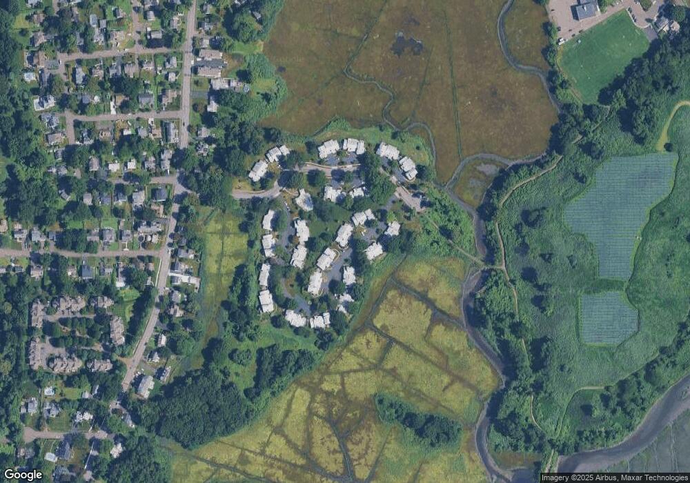 99 Field Point Dr, Fairfield, CT 06824 - photo 1