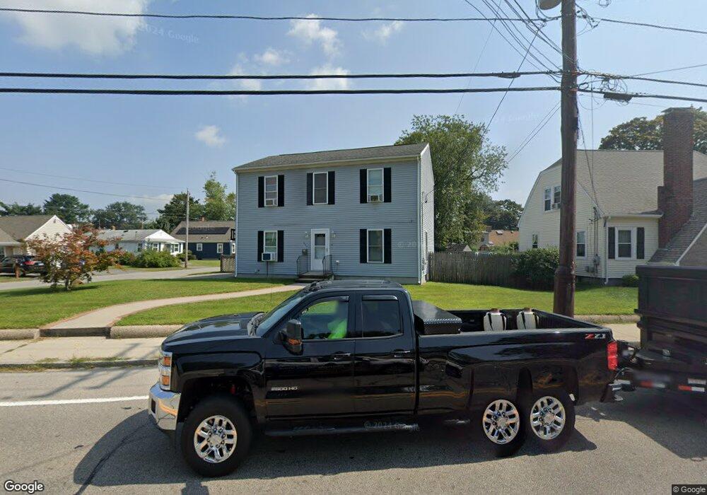 694 Willett Ave, Riverside, RI 02915 - photo 1