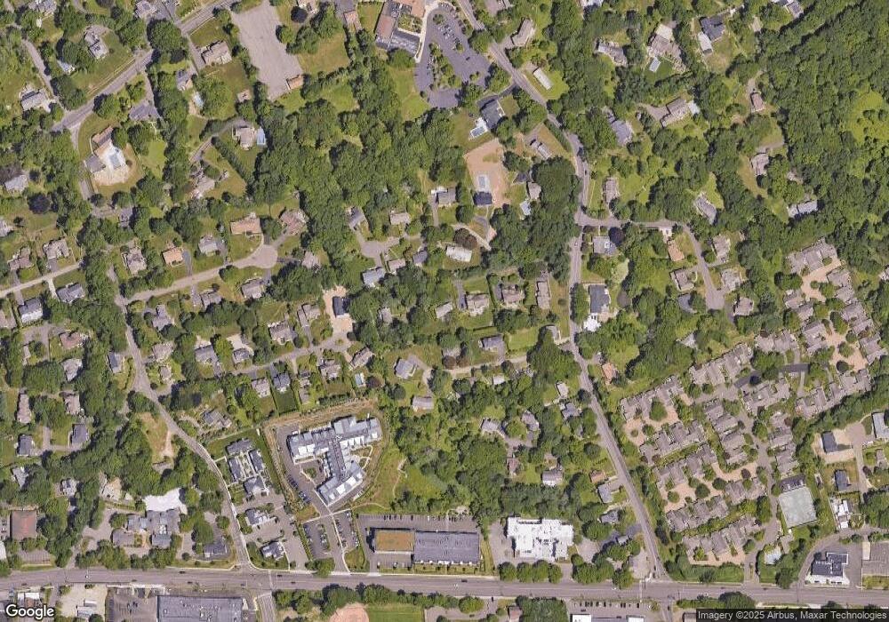 5 Peters Ln, Westport, CT 06880 - photo 1