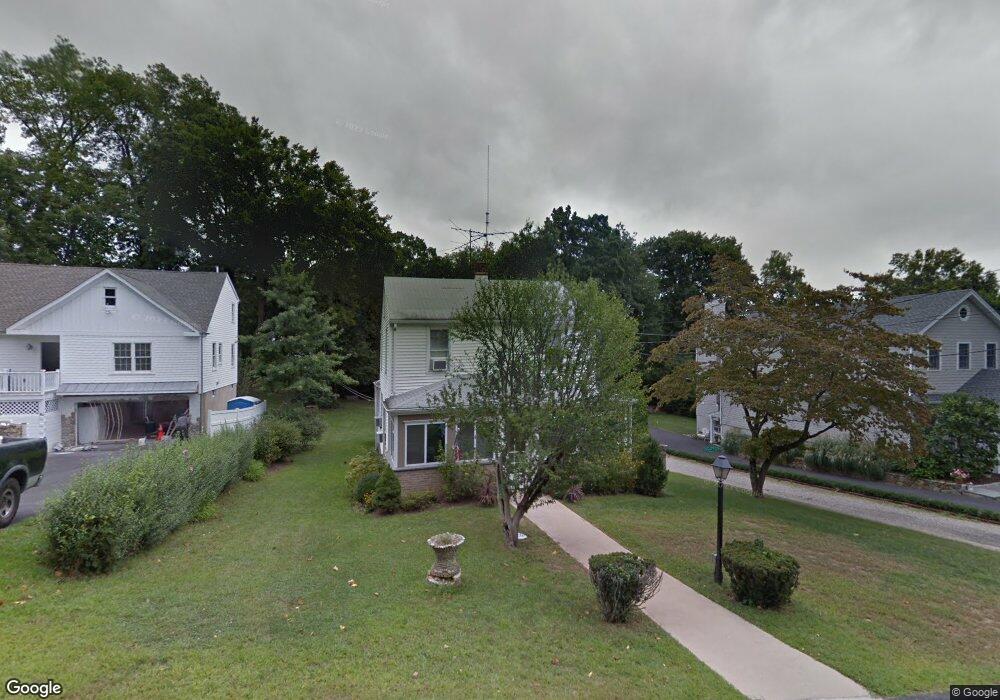 10 Wakenor Rd, Westport, CT 06880 - photo 1